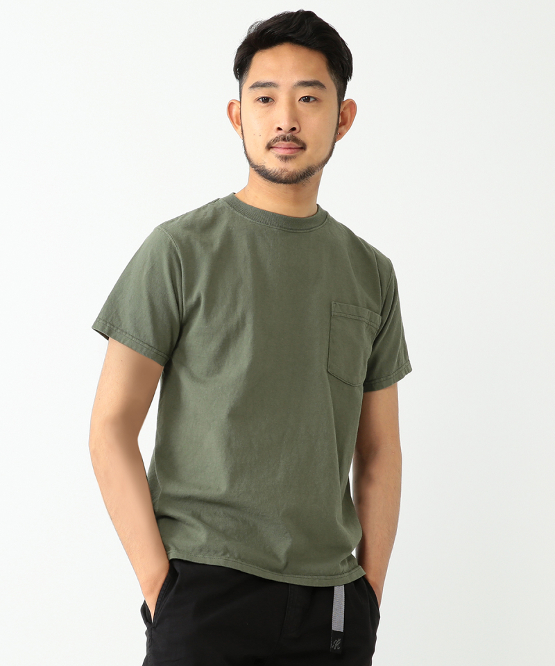 真夏に活躍するシンプルなプリントTシャツ – メンズファッションスクール【MFS】